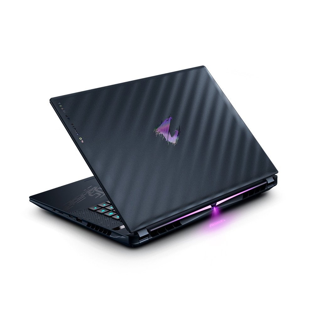 Notebook Gamer Gigabyte AORUS MASTER 16, 16"" OLED QHD 240Hz, Ultra 9 275HX, 32GB, 1TB SSD, NVIDIA RTX 5080, W11 Home - BYHC5USE64SH - view 9