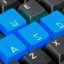Teclado Sharkoon Gamer Multimídia Skiller Preto e Azul