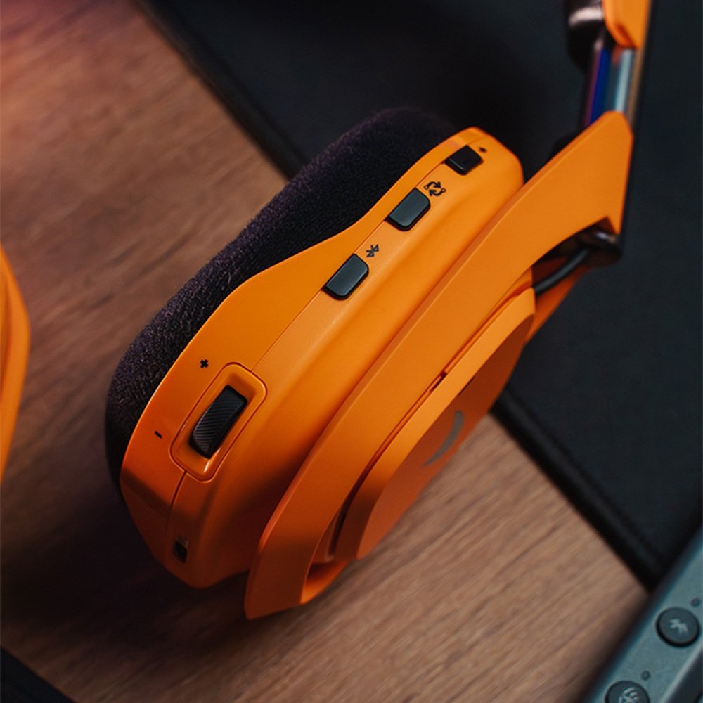 Headset Logitech G ASTRO A50 X McLaren | KaBuM!
