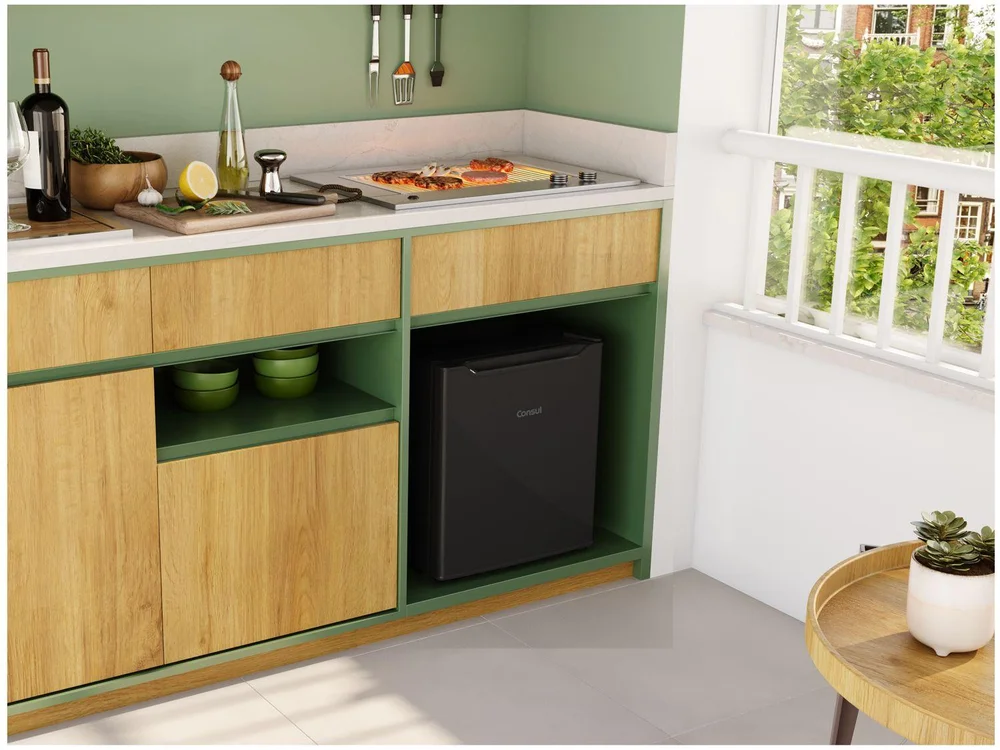 Frigobar Consul 47L Preto CRC04AE Frigobar Consul 47L Preto CRC04AE