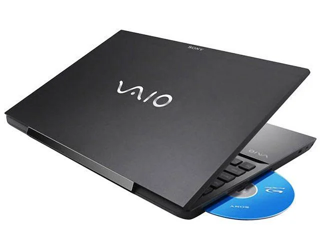 Notebook Sony VAIO SVS15125CBB c/ Intel Core i7