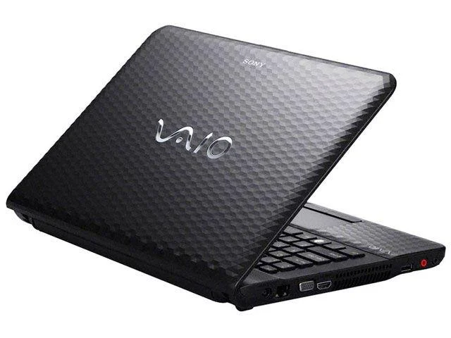 Notebook Sony VPCEG13EB c/ Intel Core i3