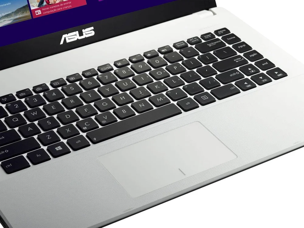 Notebook Asus X451 com Intel Quad Core