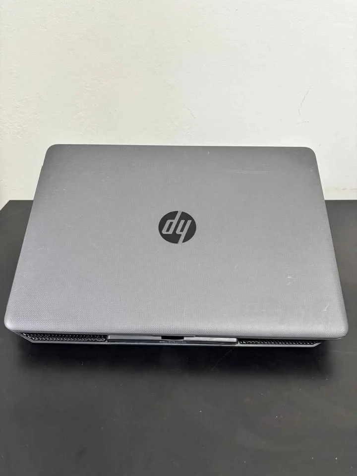 Usado - Notebook Hp 240 G6 | i3 6ª Geração | 8GB | SSD 128GB | Tela 14 - view 2