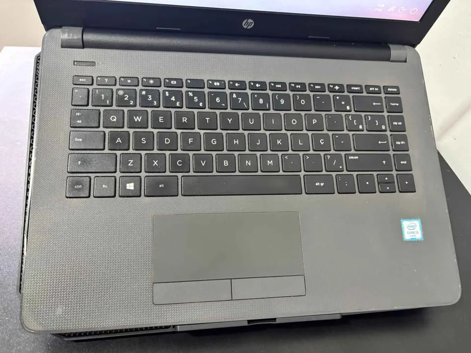 Usado - Notebook Hp 240 G6 | i3 6ª Geração | 8GB | SSD 128GB | Tela 14 - view 4