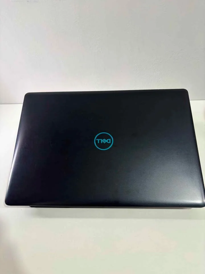 Usado - Notebook Gamer Dell G3 3579 | i5 8ª Geração | 16gb | SSD 1TB | Gtx 1050 4gb | Tela 15.6 - view 4