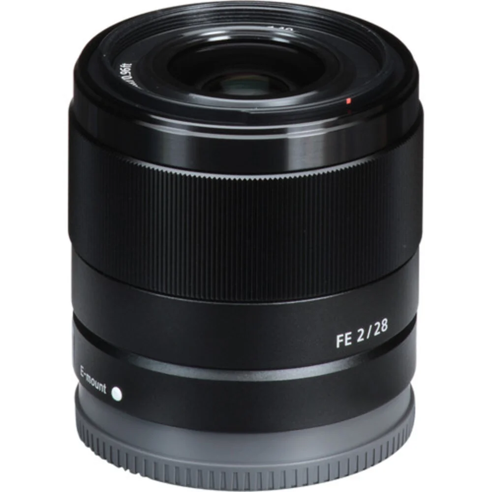 Lente Sony FE 28mm f/2 E-Mount - SEL28F20 Lente Sony FE 28mm f/2 E-Mount - SEL28F20